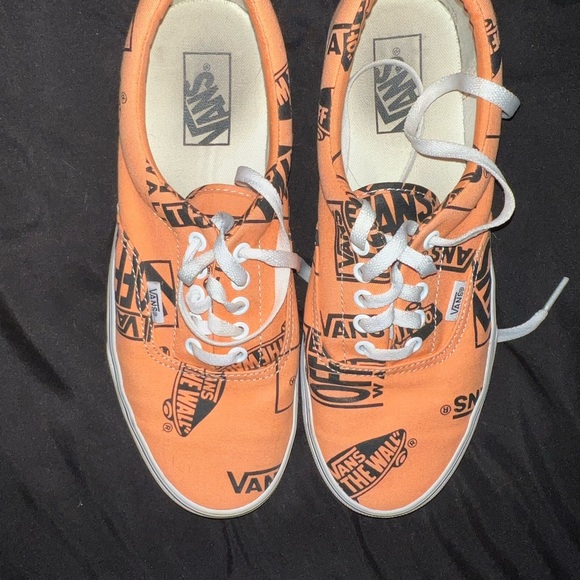 Vans - Picture 4 of 4